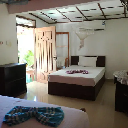 Sigiriya River Side Resort Exterior photo