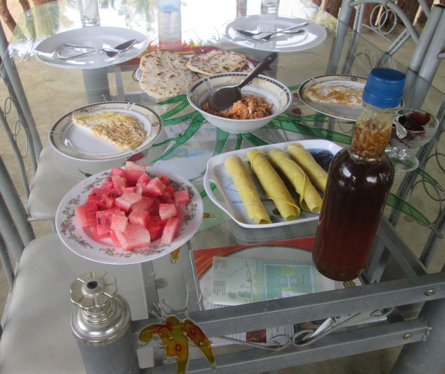 Homestay River Side *